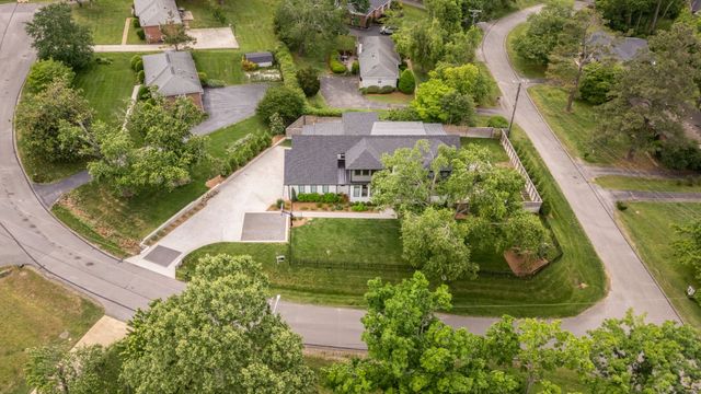 4401 Milesdale Ct, Nashville, TN 37204