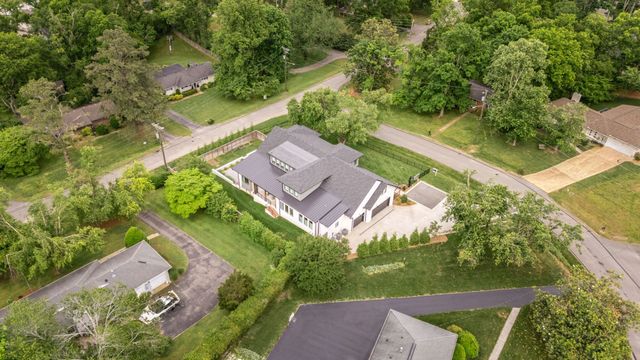 4401 Milesdale Ct, Nashville, TN 37204