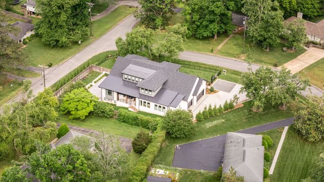4401 Milesdale Ct, Nashville, TN 37204