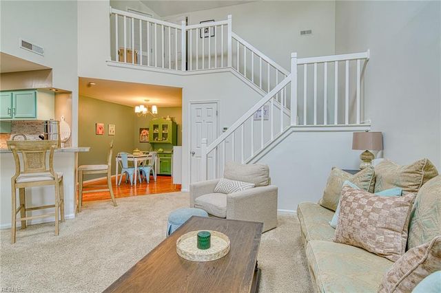 742 Brookside DR # 303, Newport News, VA 23602