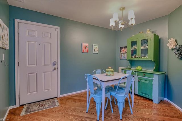 742 Brookside DR # 303, Newport News, VA 23602