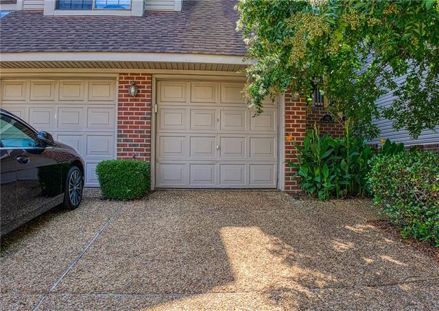 742 Brookside DR # 303, Newport News, VA 23602