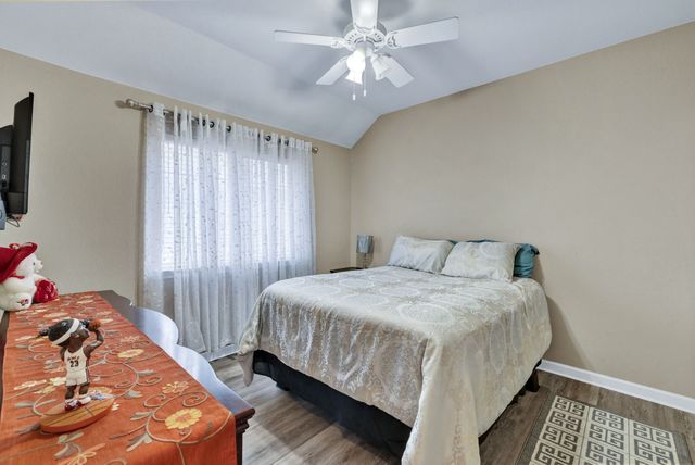 6305 Clear Pool Drive, Arlington, TX 76018