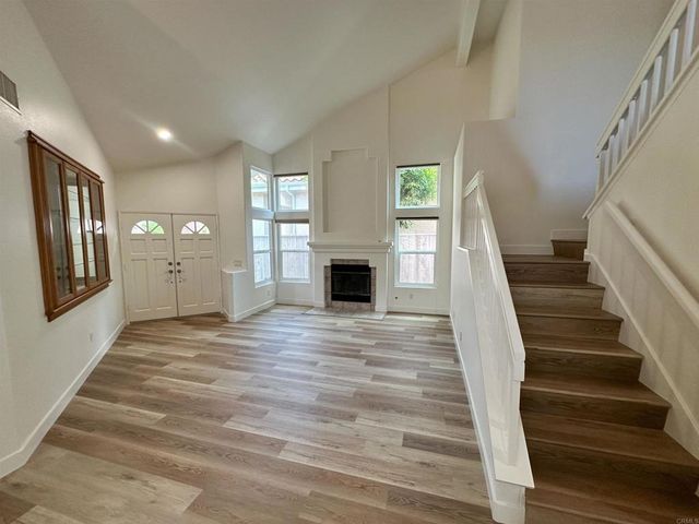 1043 Cordoba Way, Vista, CA 92081