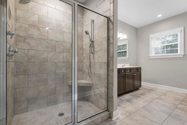 656 Coleman Boulevard 202, Mount Pleasant, SC 29464