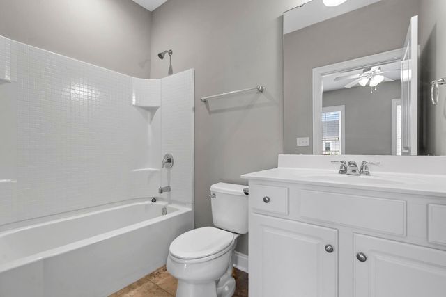 656 Coleman Boulevard 202, Mount Pleasant, SC 29464