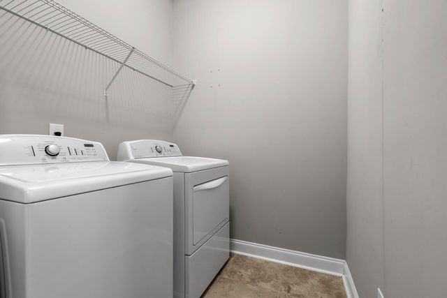 656 Coleman Boulevard 202, Mount Pleasant, SC 29464