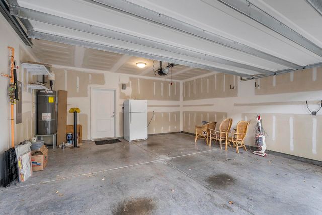 656 Coleman Boulevard 202, Mount Pleasant, SC 29464