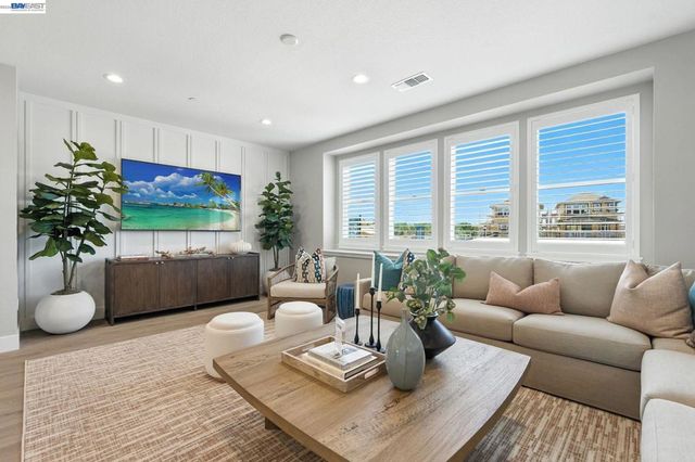 4744 Las Positas Road, Livermore, CA 94551