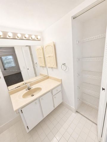 13250 SW 7th Court 402L, Pembroke Pines, FL 33027