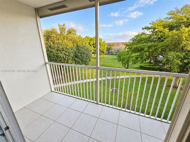 13250 SW 7th Court 402L, Pembroke Pines, FL 33027