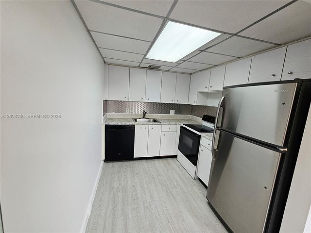 13250 SW 7th Court 402L, Pembroke Pines, FL 33027