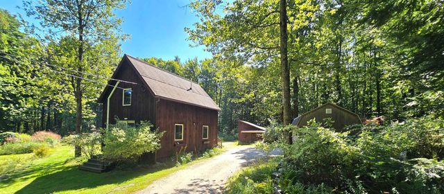 11 Rangeway Road, Deering, NH 03244