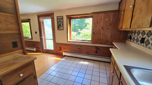 11 Rangeway Road, Deering, NH 03244