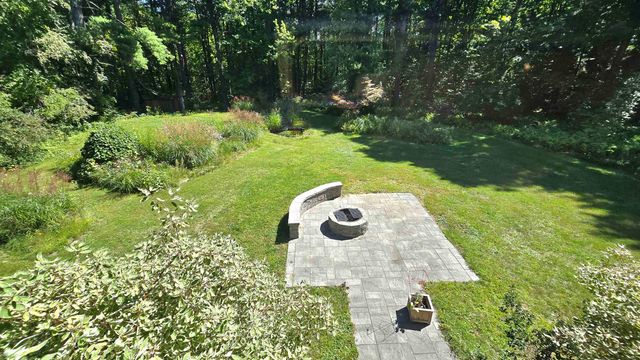 11 Rangeway Road, Deering, NH 03244