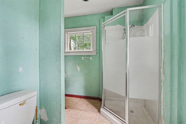 1701 Lay Boulevard, Kalamazoo, MI 49001