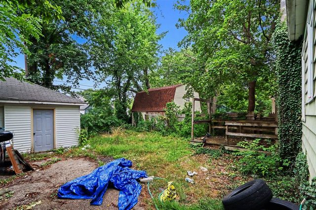 1701 Lay Boulevard, Kalamazoo, MI 49001