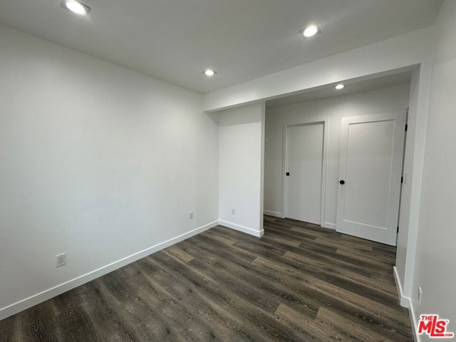 869 Glenway Drive 8, Inglewood, CA 90302