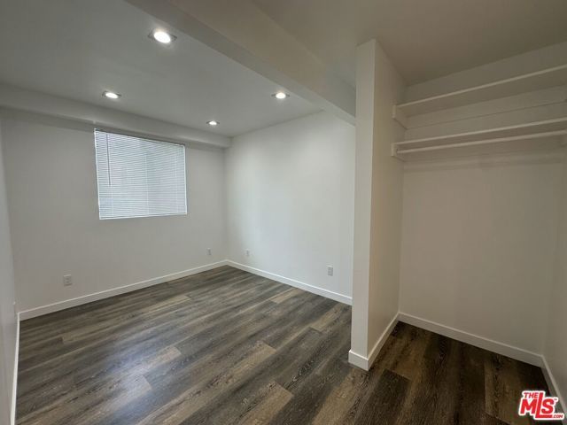 869 Glenway Drive 8, Inglewood, CA 90302