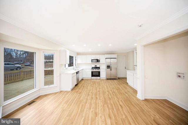 223 SPOTSWOOD RD, Locust Grove, VA 22508