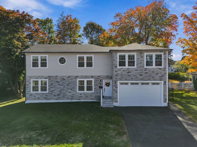 18 Elmcrest Road, North Andover, MA 01845