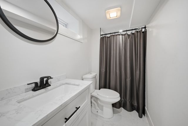 18 Elmcrest Road, North Andover, MA 01845