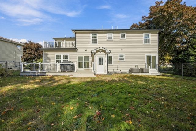 18 Elmcrest Road, North Andover, MA 01845