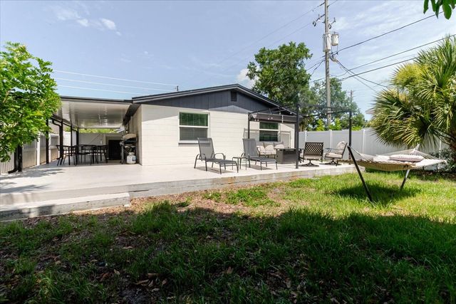 916 17TH STREET N, St Petersburg, FL 33713