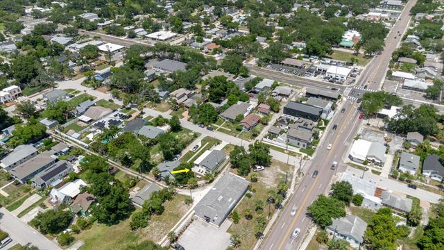 916 17TH STREET N, St Petersburg, FL 33713