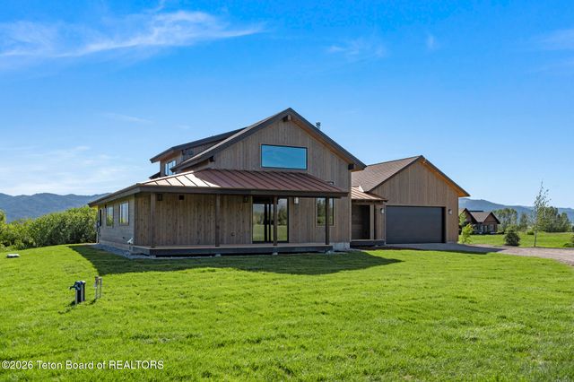 6322 FOX SPRINGS Drive, Victor, ID 83455