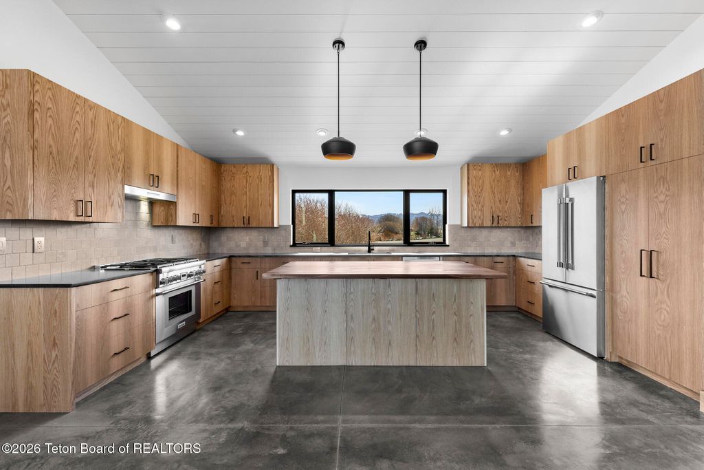 6322 FOX SPRINGS Drive, Victor, ID 83455 photo 21