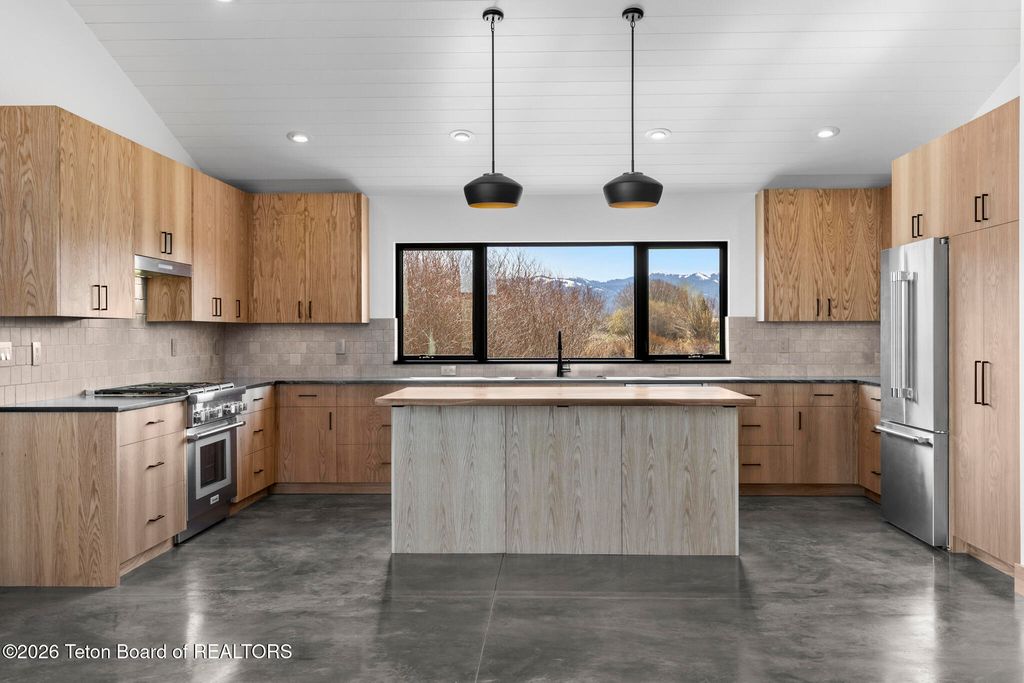 6322 FOX SPRINGS Drive, Victor, ID 83455 photo 23