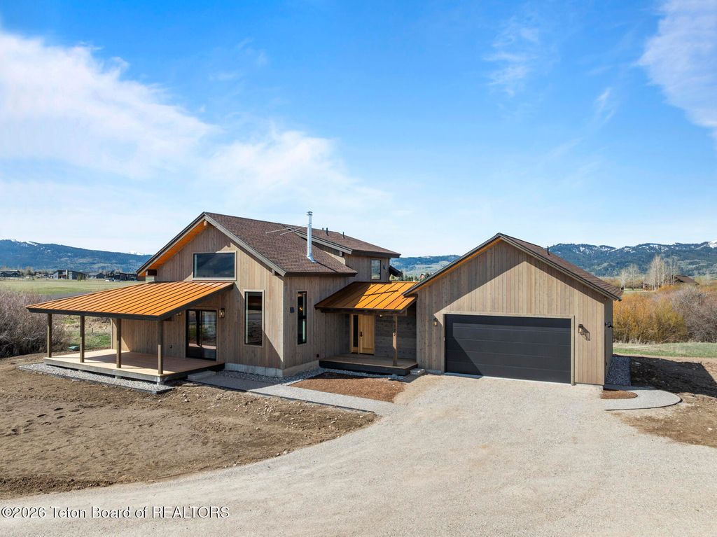 6322 FOX SPRINGS Drive, Victor, ID 83455 photo 6