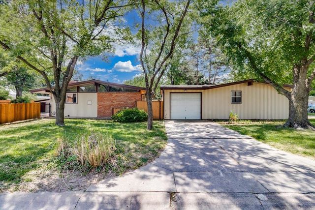 826 N Crestline St, Wichita, KS 67212