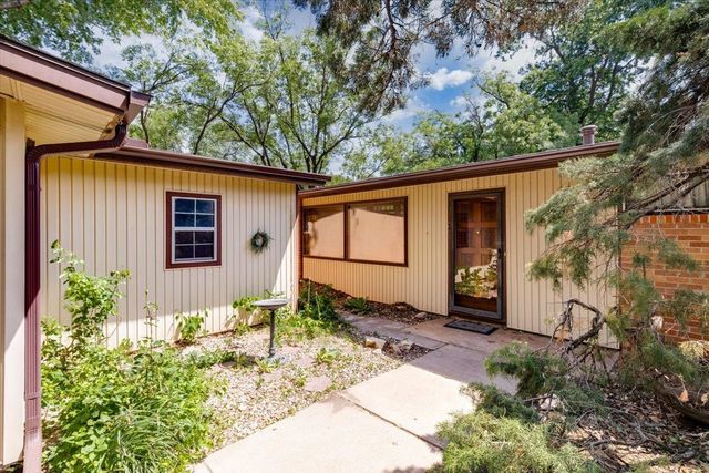 826 N Crestline St, Wichita, KS 67212