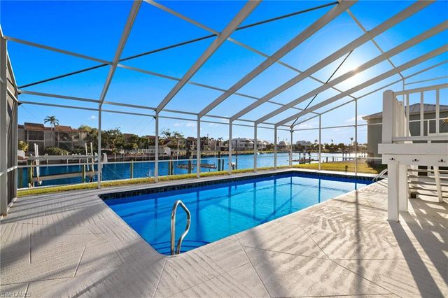 791 Sand Dollar DR, Sanibel, FL 33957