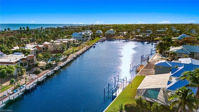 791 Sand Dollar DR, Sanibel, FL 33957