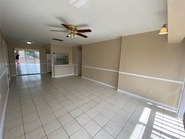 8602 HURON COURT 50, Tampa, FL 33614