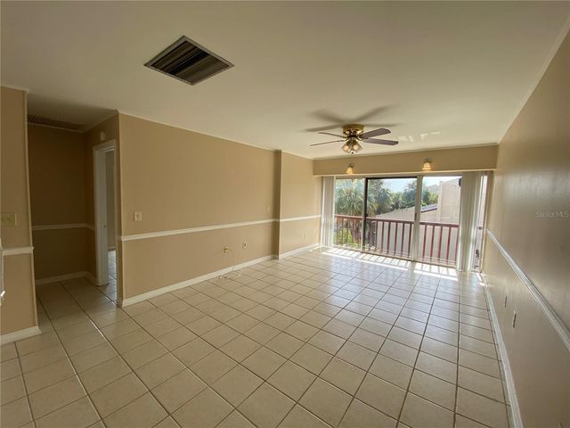 8602 HURON COURT 50, Tampa, FL 33614