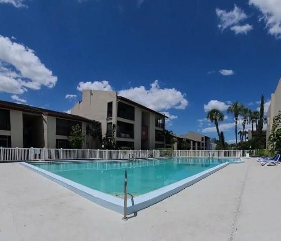 8602 HURON COURT 50, Tampa, FL 33614