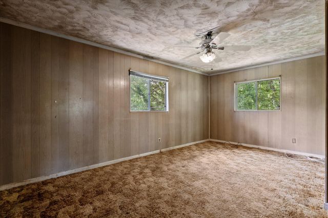 16211 Lakewood Drive, Sale Creek, TN 37373