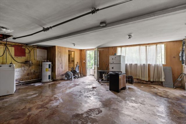 16211 Lakewood Drive, Sale Creek, TN 37373
