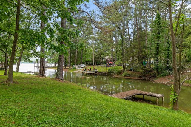 16211 Lakewood Drive, Sale Creek, TN 37373