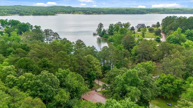 16211 Lakewood Drive, Sale Creek, TN 37373