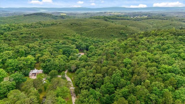16211 Lakewood Drive, Sale Creek, TN 37373