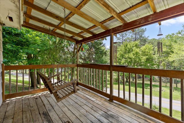 16211 Lakewood Drive, Sale Creek, TN 37373