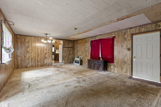 16211 Lakewood Drive, Sale Creek, TN 37373