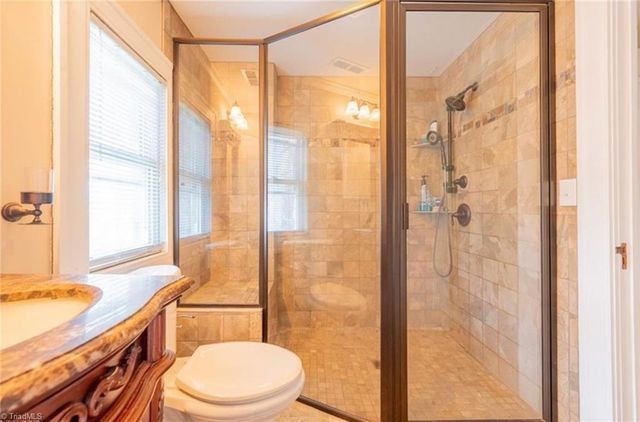 607 N Main Street, Mount Airy, NC 27030