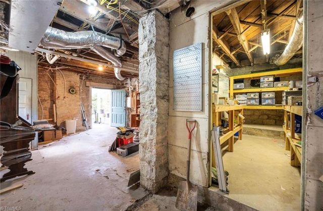 607 N Main Street, Mount Airy, NC 27030