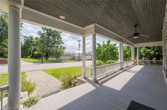 607 N Main Street, Mount Airy, NC 27030